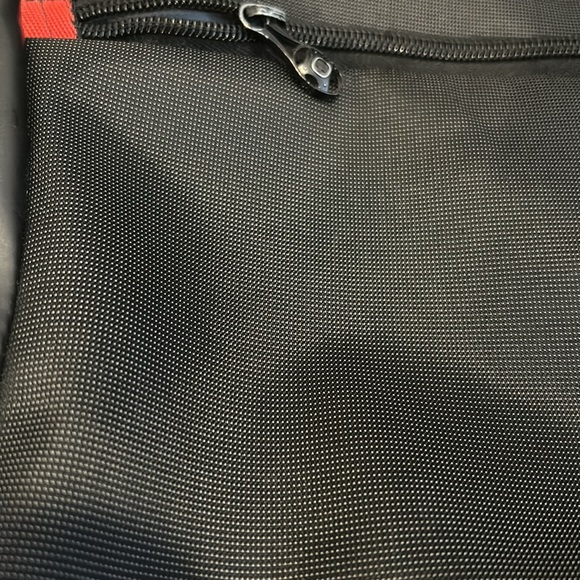 Swiss Gear Laptop Bag, Black - Picture 3 of 11